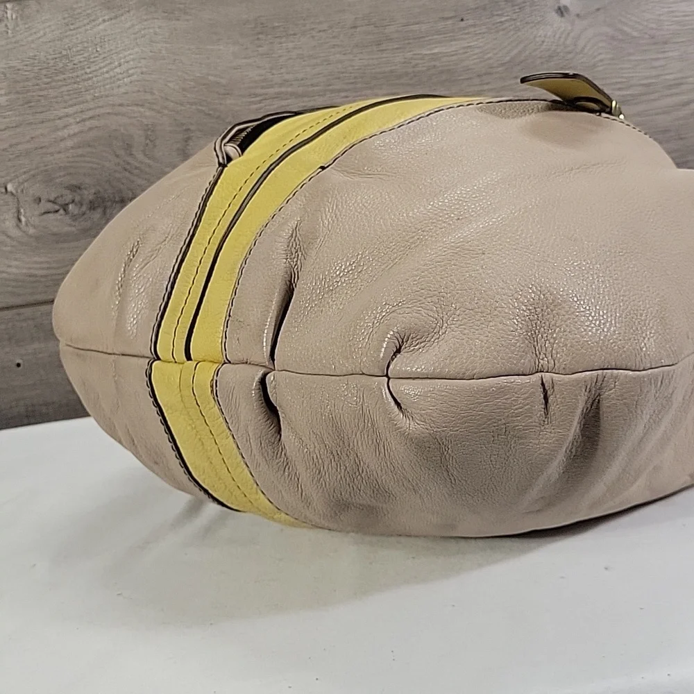 OrYANY Yellow and Tan Leather Bag - Picture 10 of 16
